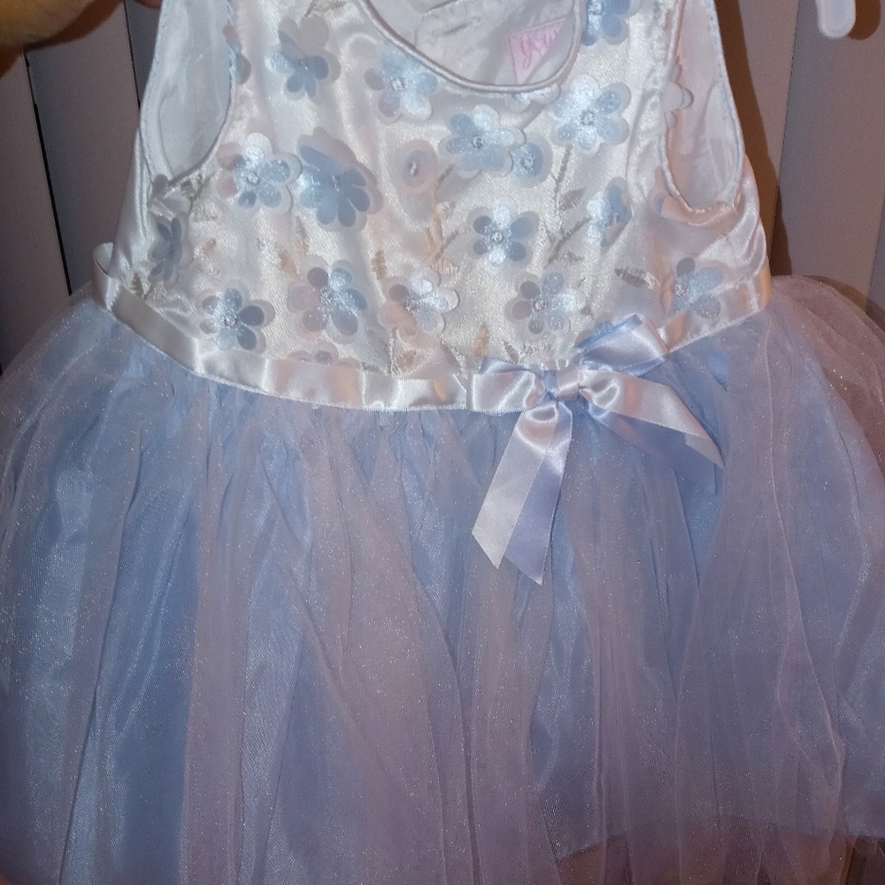 Baby blue sleeveless dress with panty
